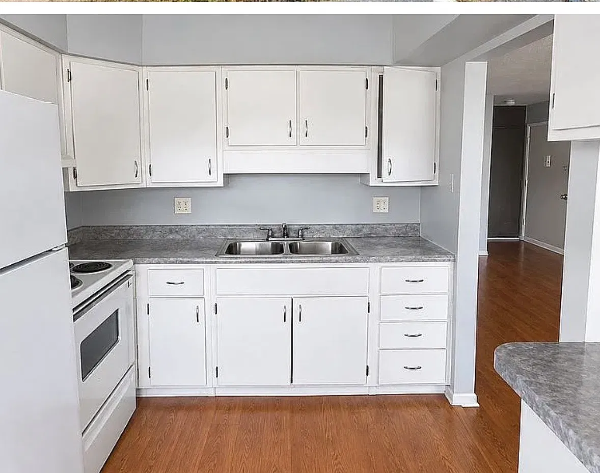 2 bed, 768 sqft, $1,250 — Photo 3