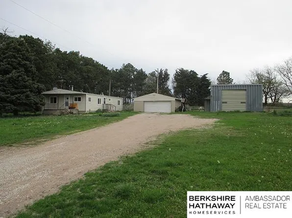 1062 County Road T, Fremont, NE 68025