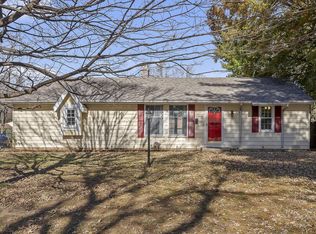 2829 E Monroe Ter, Springfield, MO 65802