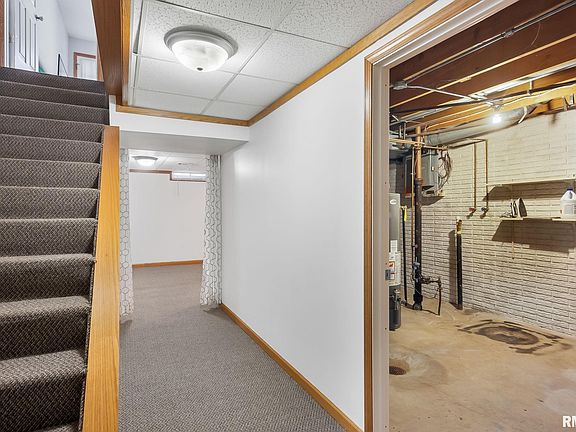 5th image of 4620 Warren St