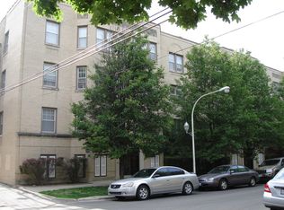 7400 N Seeley Ave #1, Chicago, IL 60645