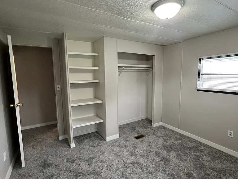 113 Speer Dr — Photo 15