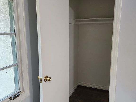 5th image of 2007 Argyle Ave #2015