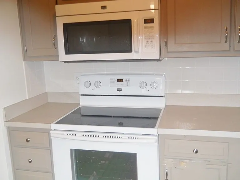 5808 W Hastings Ct — Photo 8