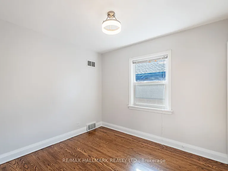 66 Ferncroft Dr — Photo 15