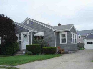 72 1st St, Pawtucket, RI 02861