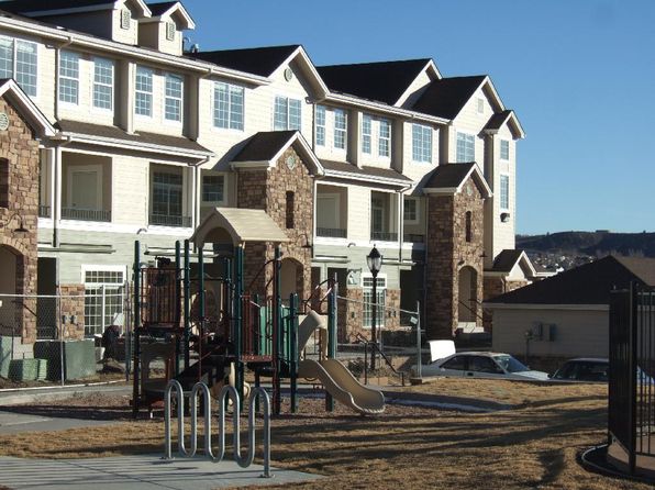 431 Black Feather Loop APT 818