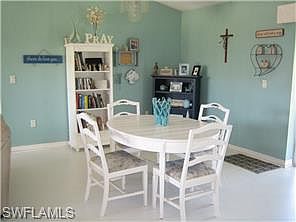 4th image of 2605 SW 38th Ter