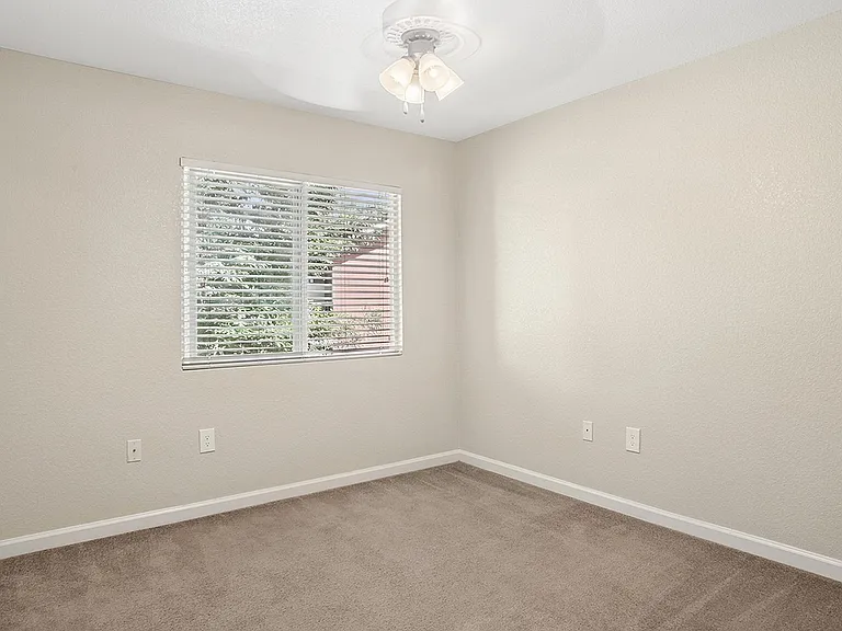 Bedroom | Canyon Springs