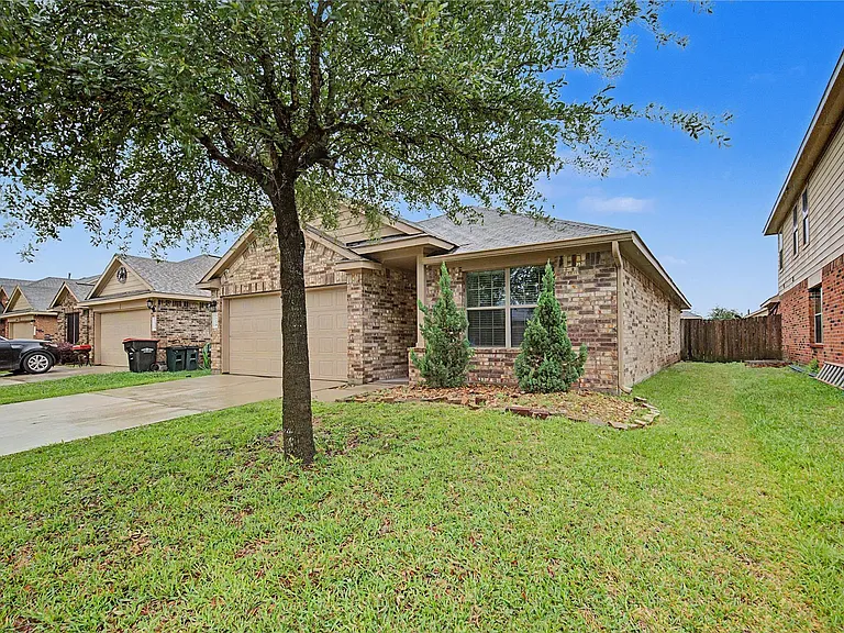 16430 Rodeo River Rd — Photo 3