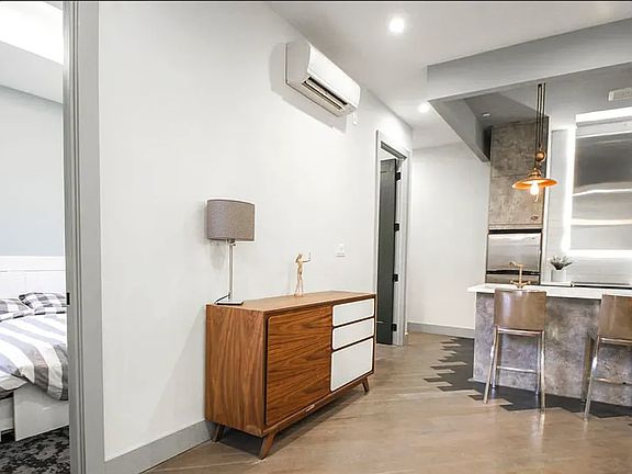 5th image of 102 Scholes St #3B