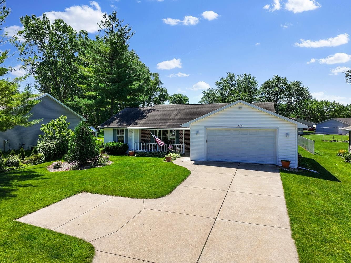 2214 Allouez Ave, Green Bay, WI 54311 Zillow