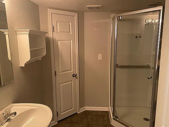 5th image of 5685 S Quemoy Ct