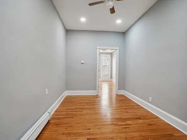 198 Griffith Street image 7 of 15