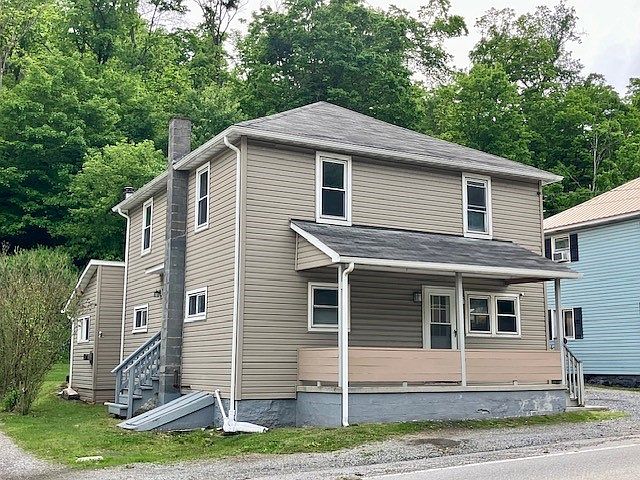 1st image of 862 S Main St