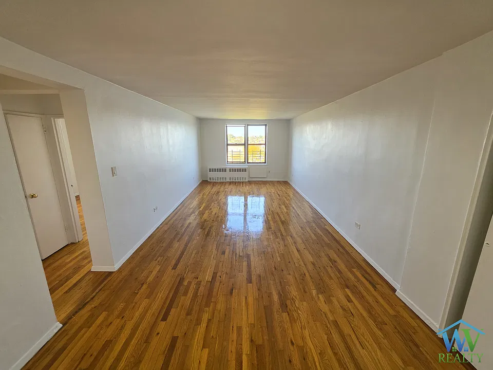3255 Randall Ave #GG