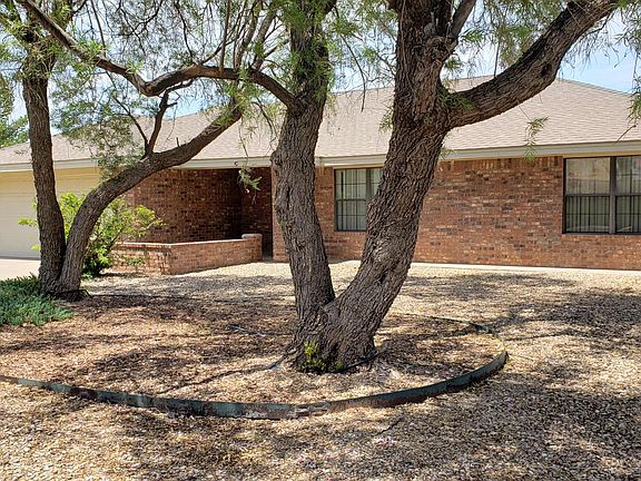 2nd image of 517 Mission Arch Dr