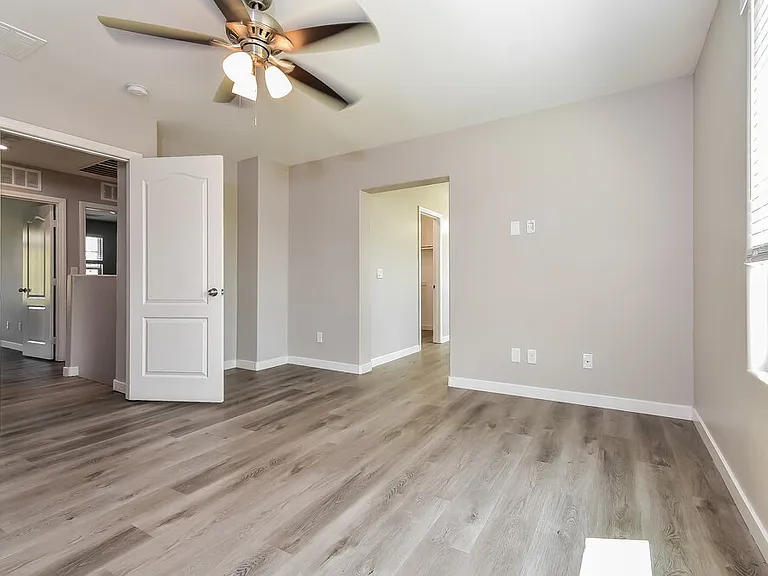 9321 Golden Lad Ave — Photo 10