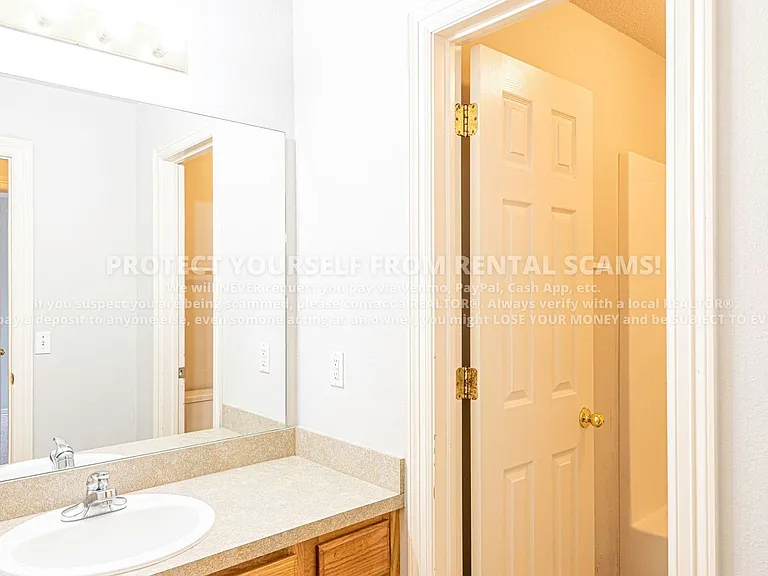 245 Ravenwood Rd — Photo 11