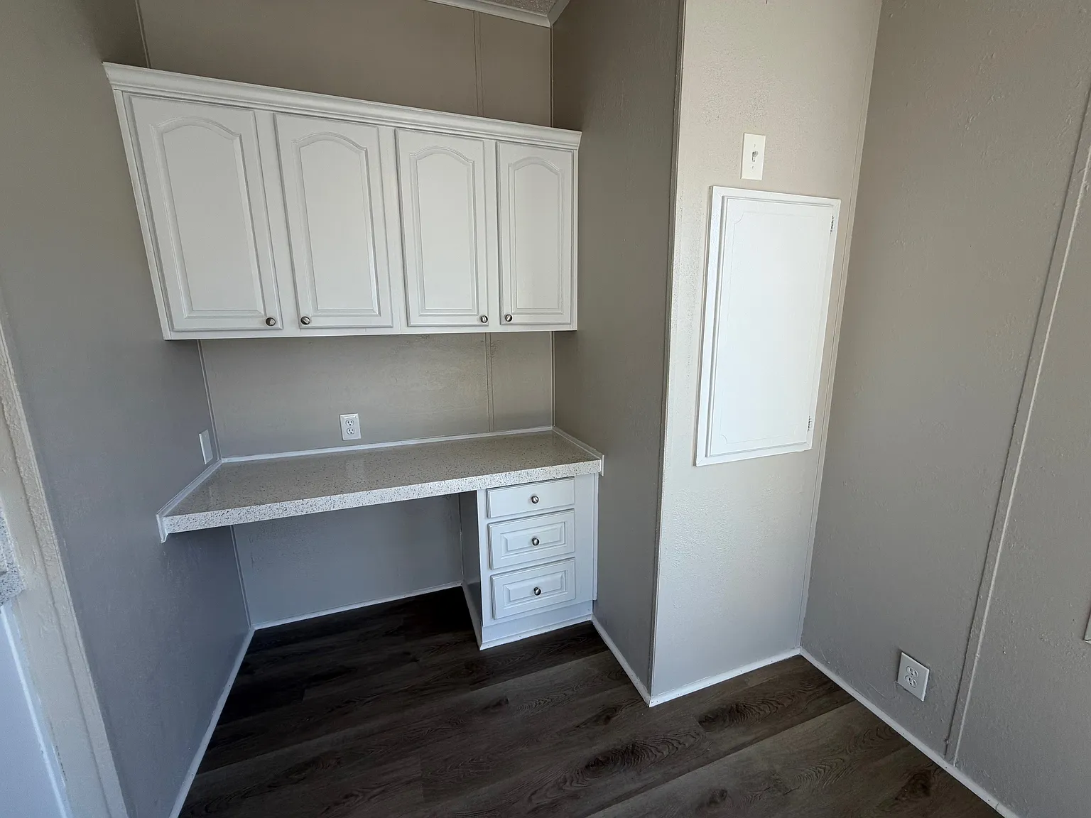 2 bed, 2.0 bath, 1008 sqft, $1,900 — Photo 4