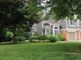 33 Raisin Tree Cir, Pikesville, MD 21208