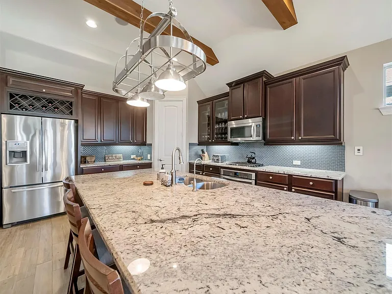 2019 Wild Peregrine Cir — Photo 10