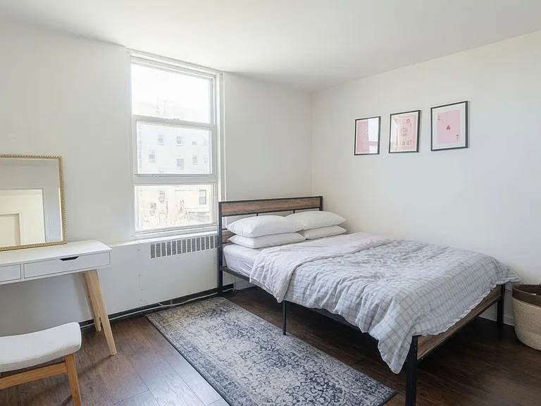 3951 N Lake Shore Dr #1 — Photo 9