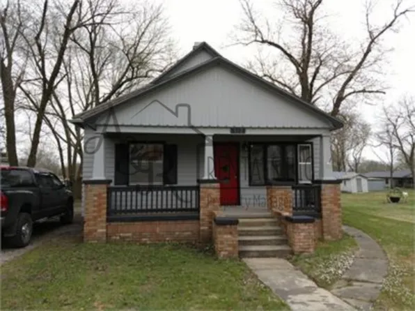 312 E South St, Arma, KS 66712