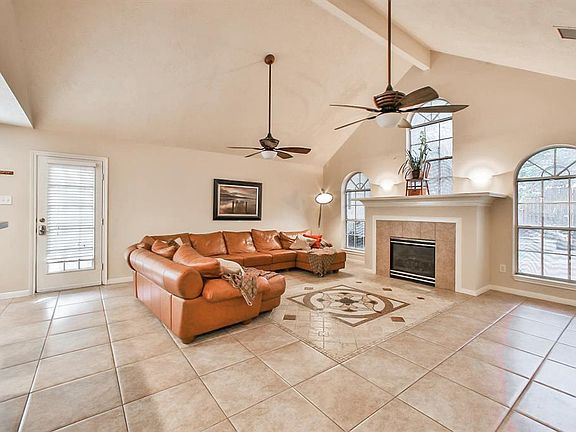 5th image of 509 Cedar Prairie Dr