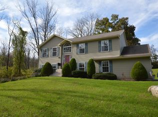 2149 Ackermanville Rd, Bangor, PA 18013