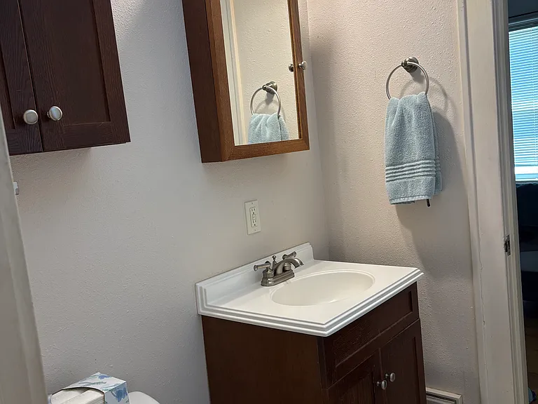 4519 Woolworth Ave — Photo 35