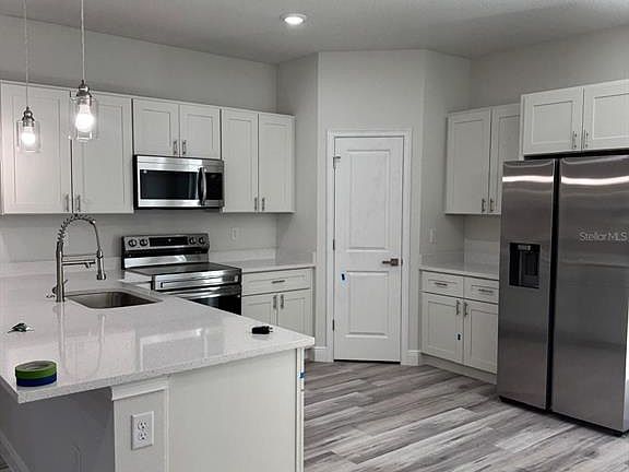 4th image of 3862 SW 147TH STREET