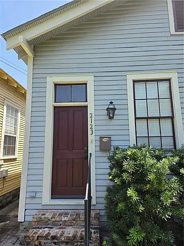1 bed, 1.0 bath, 572 sqft, $1,295 — Photo 1