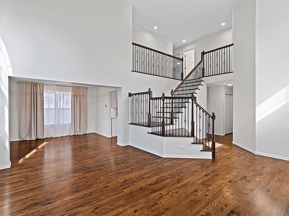 4th image of 3415 Fairmont Ave