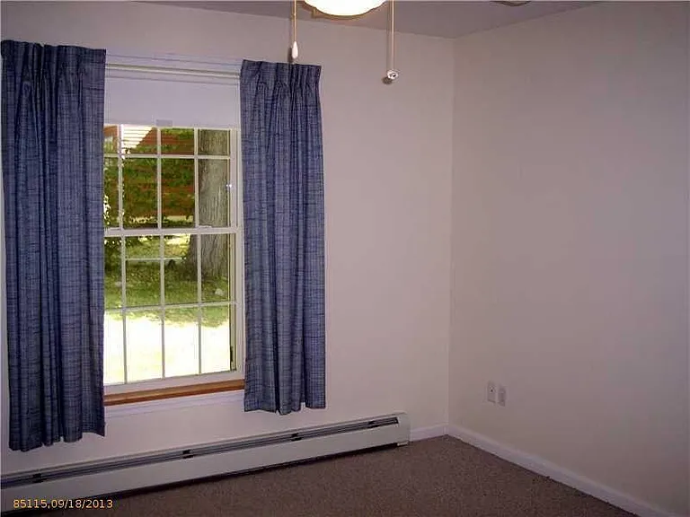 15 Vaughan Ct — Photo 6