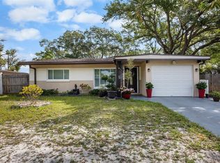 2167 Euclid Cir E, Clearwater, FL 33764