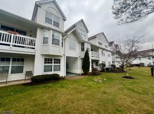 45 Whisper Way E, Ledgewood, NJ 07852