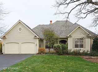 6255 Dogwood Ln, Libertyville, IL 60048