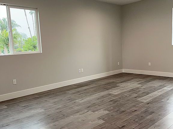 3rd image of 8260 Jumilla Ave