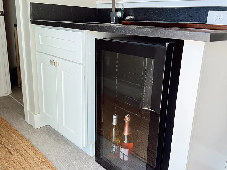 wet bar