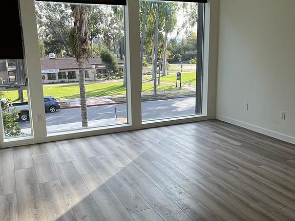2nd image of 3100 6th Ave Unit 201