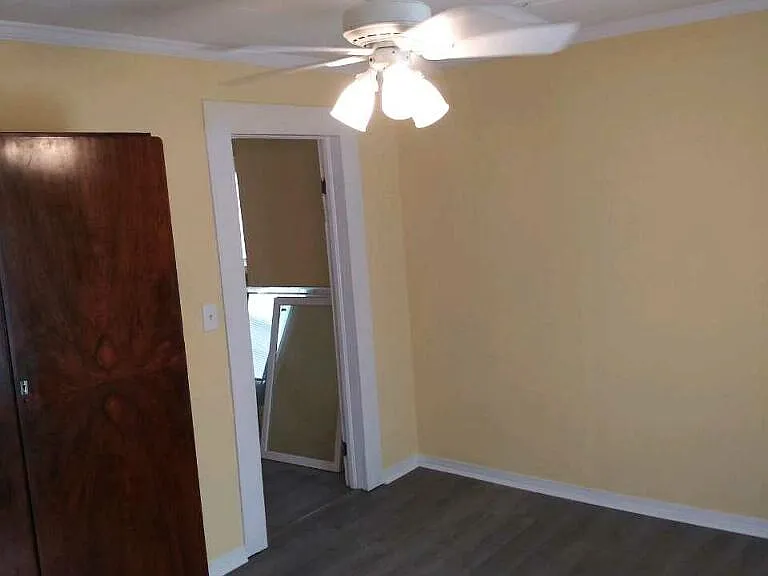 774 E Selma St — Photo 9