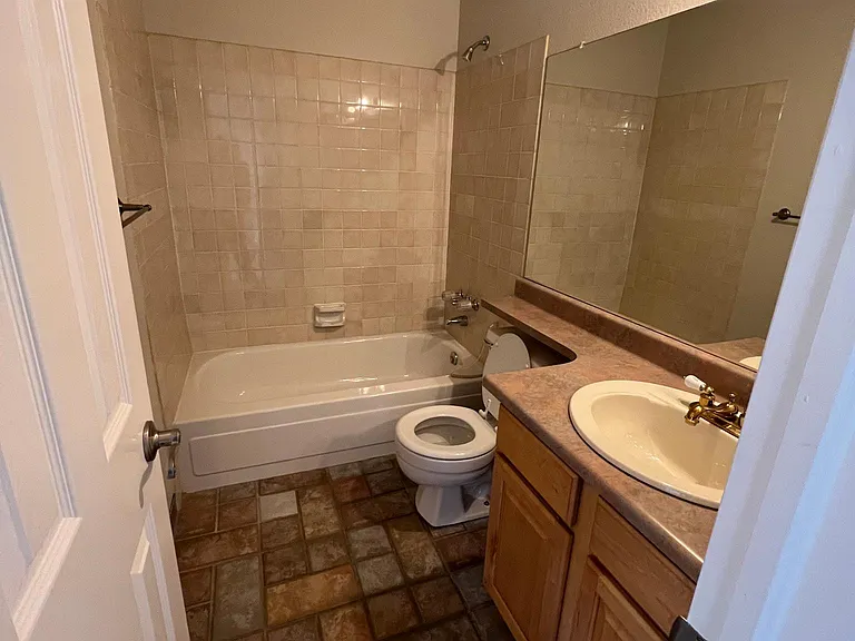 12356 W Nevada Pl — Photo 6
