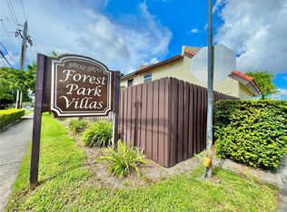 3840 SW 52nd Ave, Hollywood, FL 33023