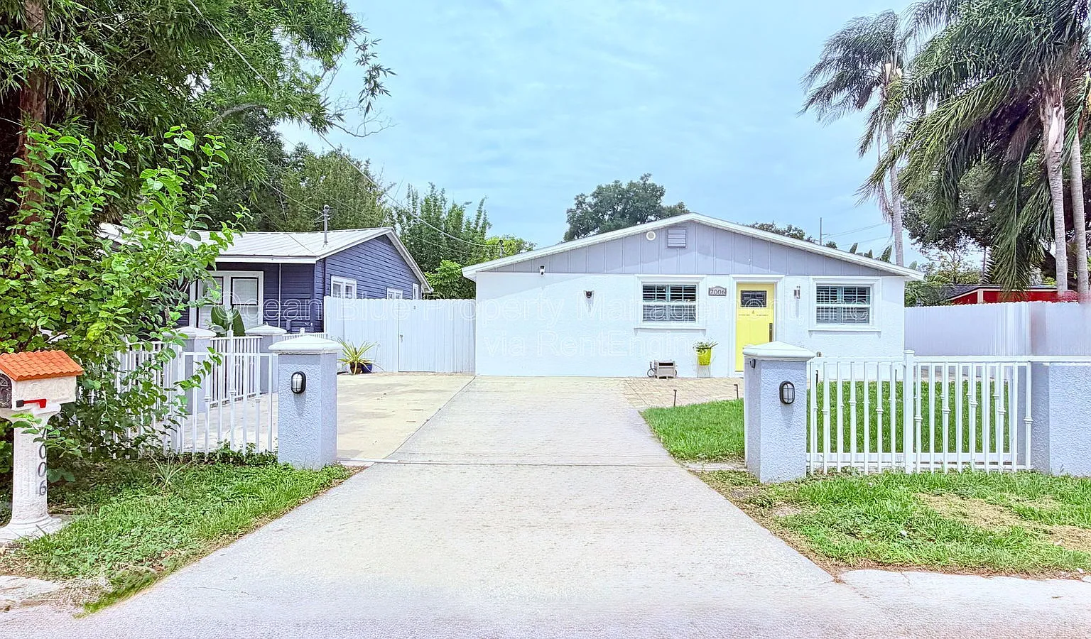 2 bed, 2.0 bath, 1000 sqft, $2,100 — Photo 1