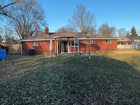 2nd image of 7501 Towerview Ln #3