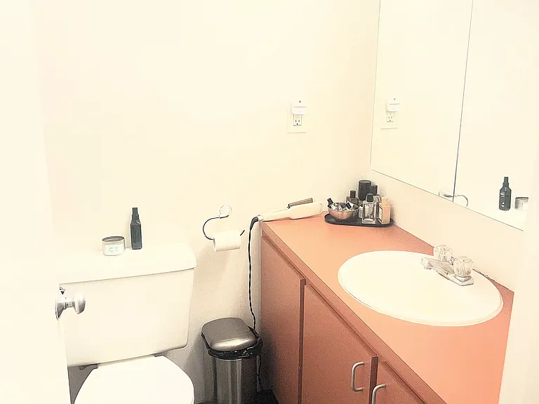10 Thacher St #107 — Photo 15