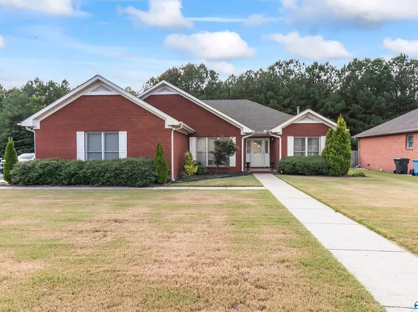 211 Bellemeade St SW, Hartselle, AL 35640