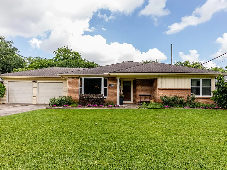 8323 Lorrie Dr — Photo 1