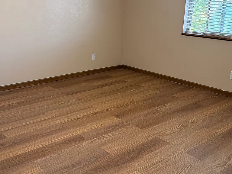 467 Stratford Way #3 — Photo 14
